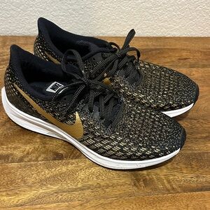 Nike Women's Pegasus 35 Black and Gold Running Shoes